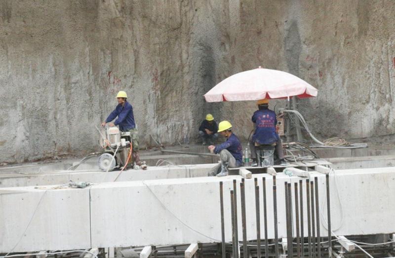 水下桥梁桥墩切割哪里找？广东兄长弟久为您提供专业工程承包